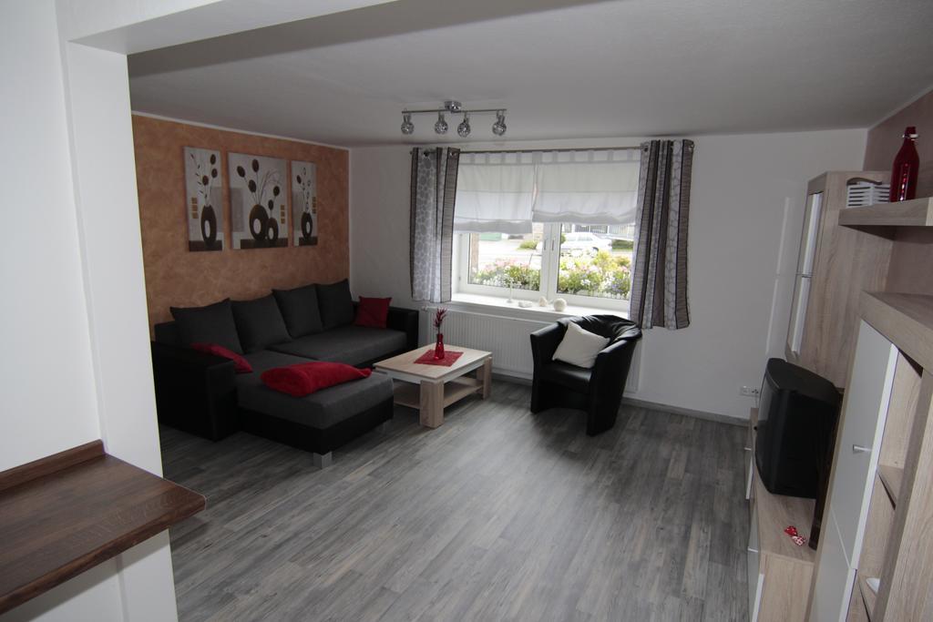 Ferienwohnung Margot Simmerath Ruang foto